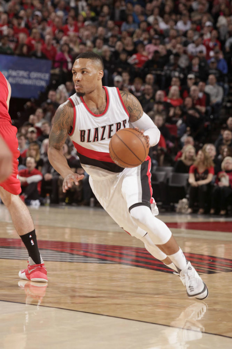 并期待他能 并期待他能