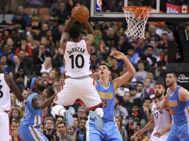 在采访中 在采访中