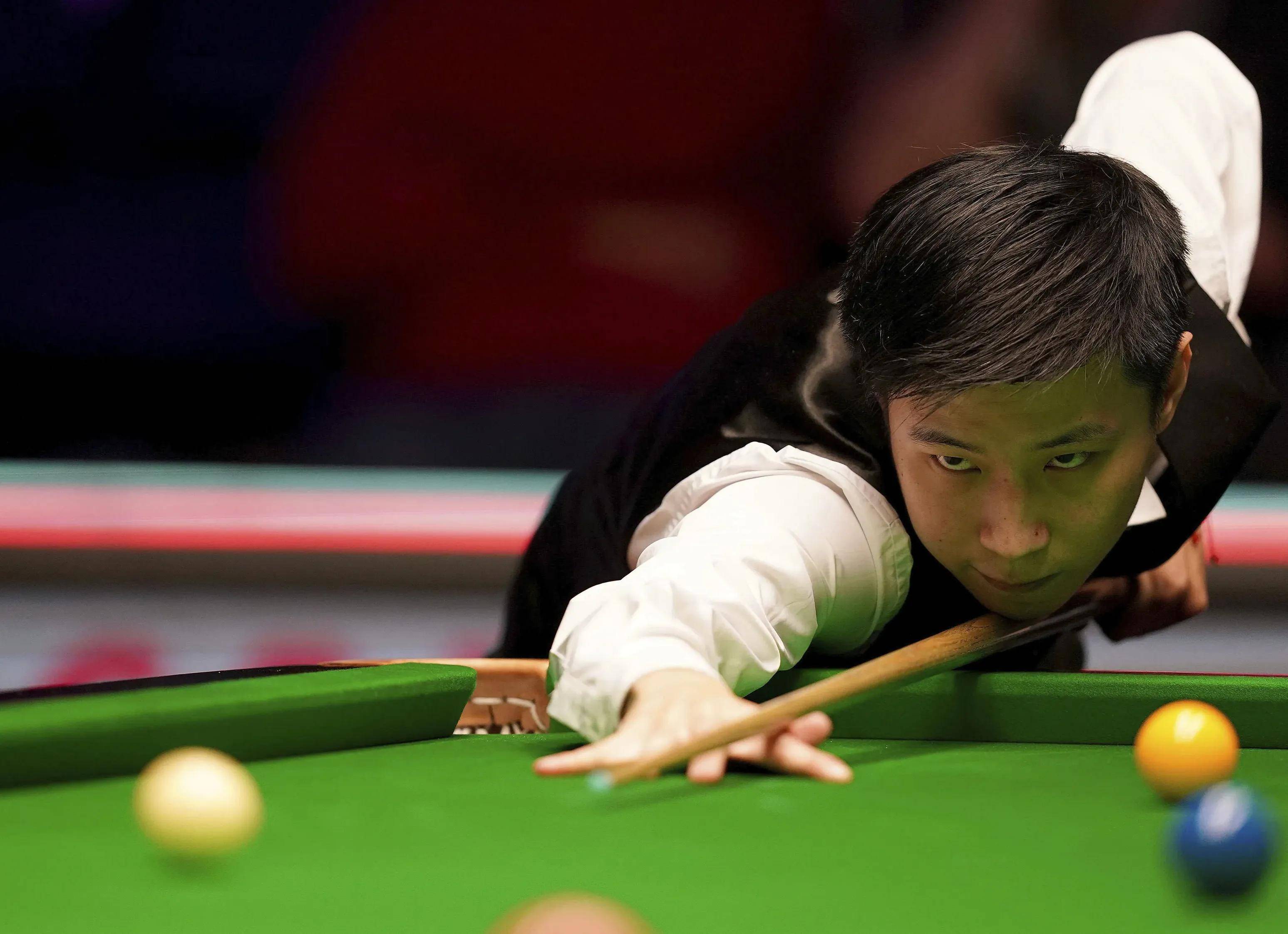 比赛全程悬 比赛全程悬